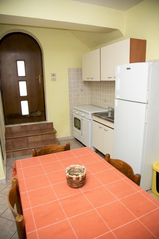 B&B Casa Antonia Trentinara Kamer foto