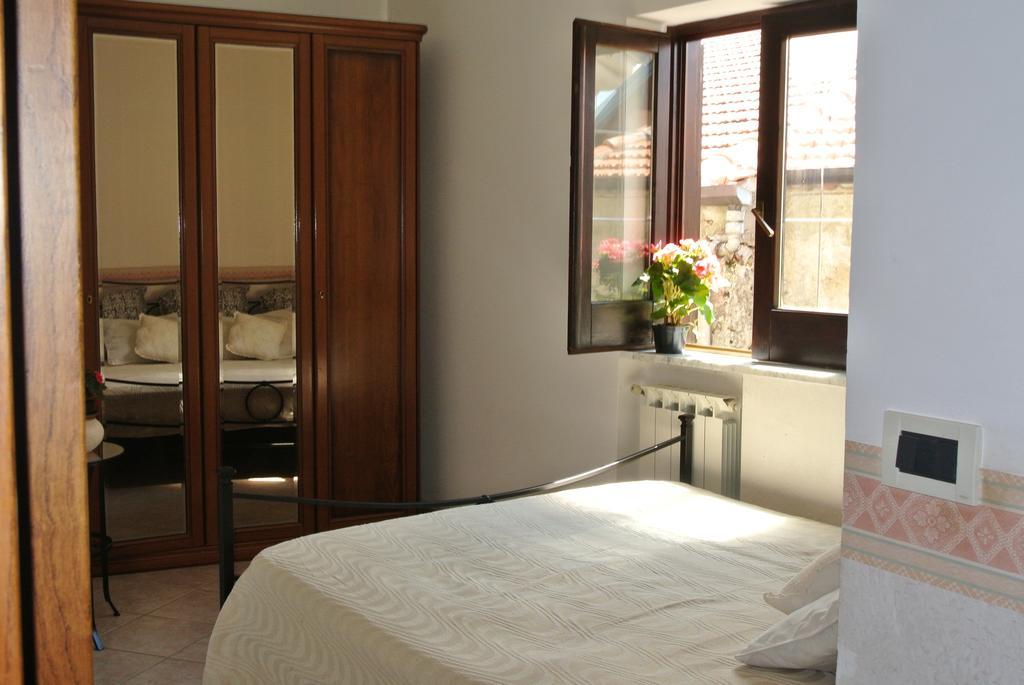 B&B Casa Antonia Trentinara Buitenkant foto