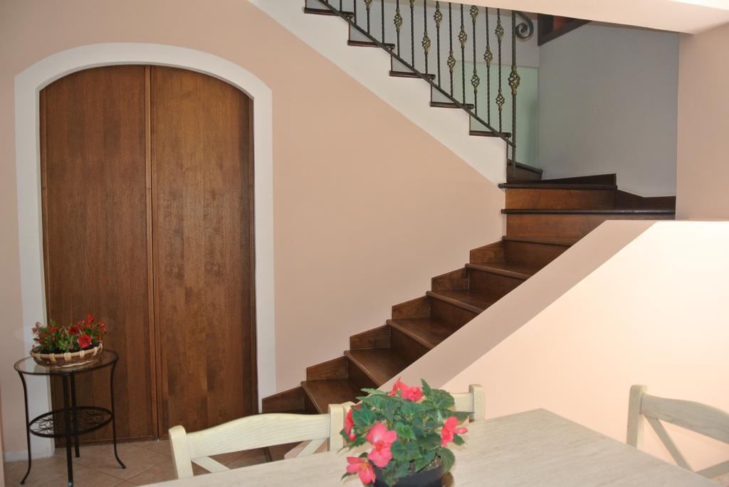 B&B Casa Antonia Trentinara Buitenkant foto