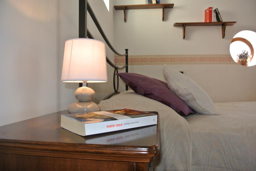 B&B Casa Antonia Trentinara Buitenkant foto