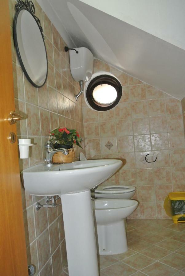 B&B Casa Antonia Trentinara Buitenkant foto